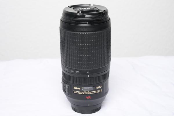 Nikon Nikkor 70-300mm AF-S f4,5-5,6 ED G VR -Gebrauchtartikel-